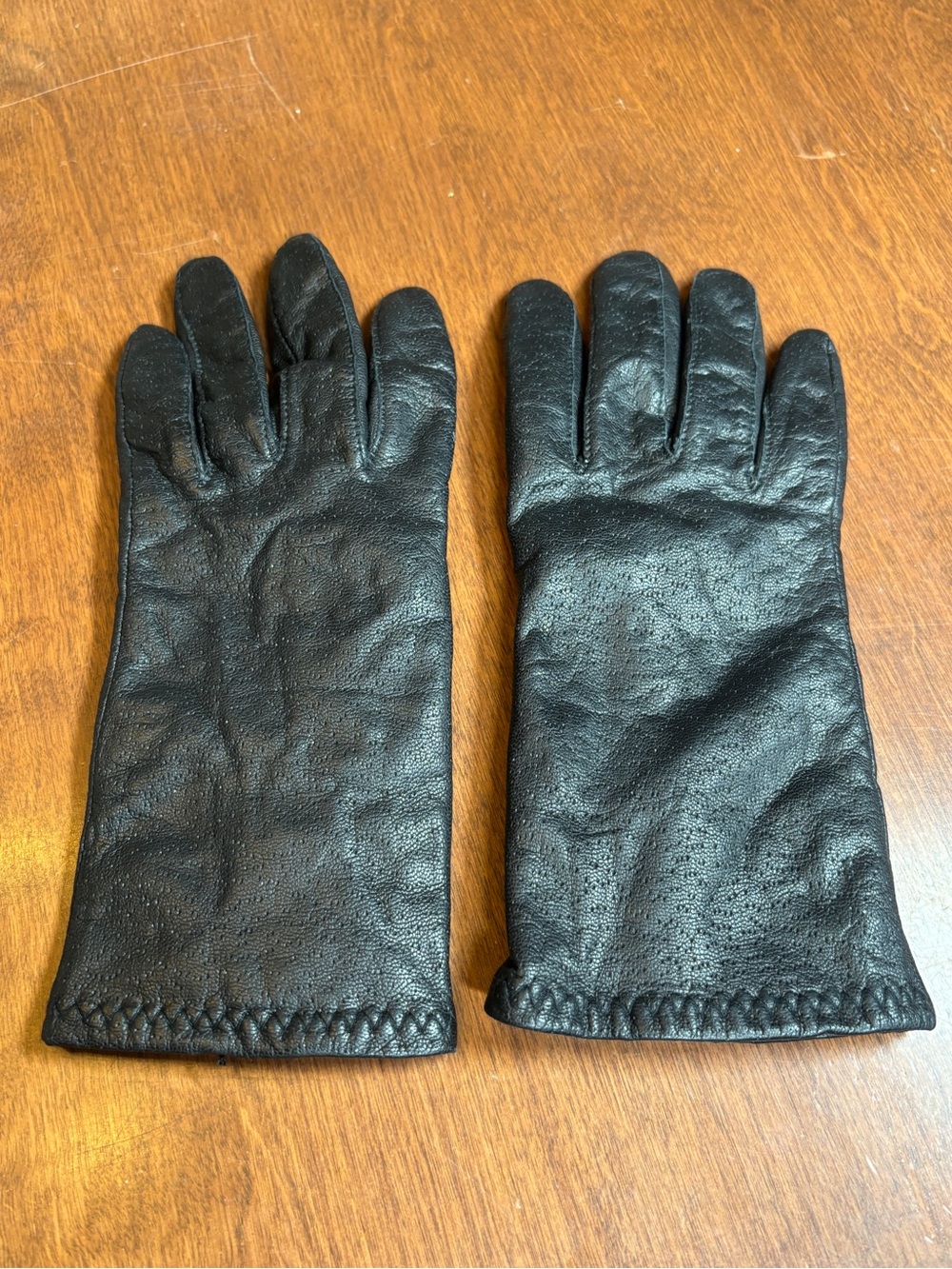 Classic Black Leather Gloves